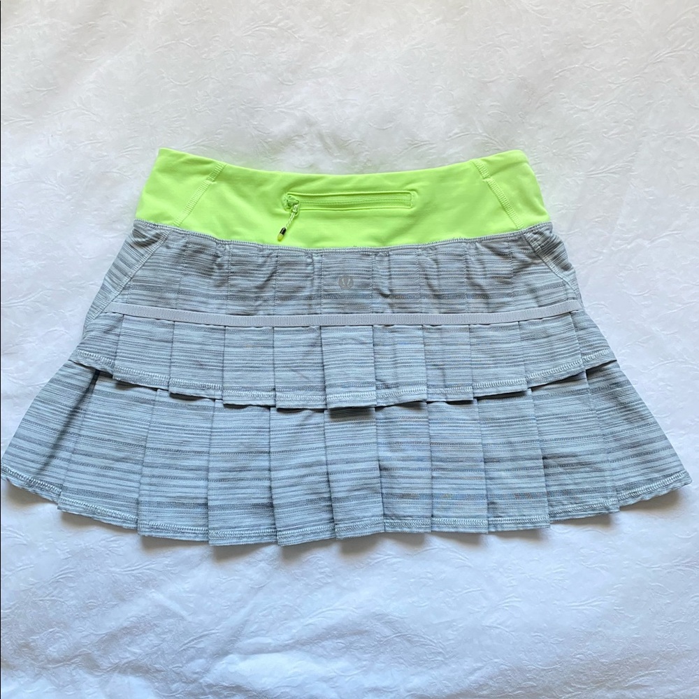 Rare Wee Are From Space Pace Setter Skirt